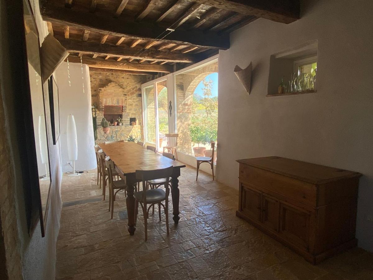 Agriturismo Pian Di Meta Vecchia Castiglione dʼOrcia Exterior foto